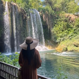 Meet your Posher, Michele